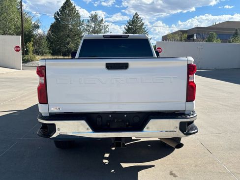 Used 2021 Chevrolet Silverado 2500 W/T w/ WT Fleet Convenience Package AWD/4WD image 5