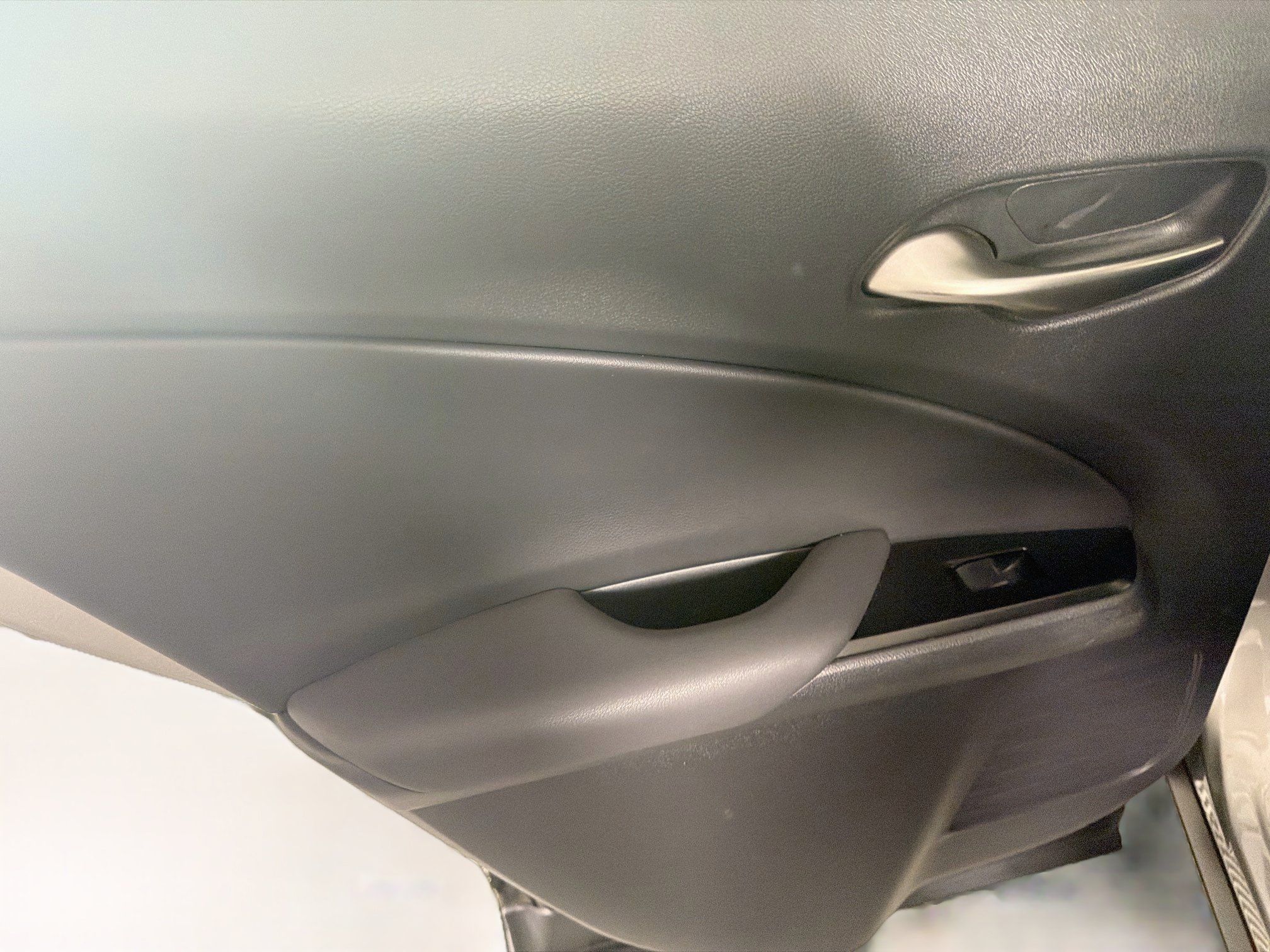 Used 2021 Lexus UX 200 w/ Accessory Package (Z2) FWD image 25