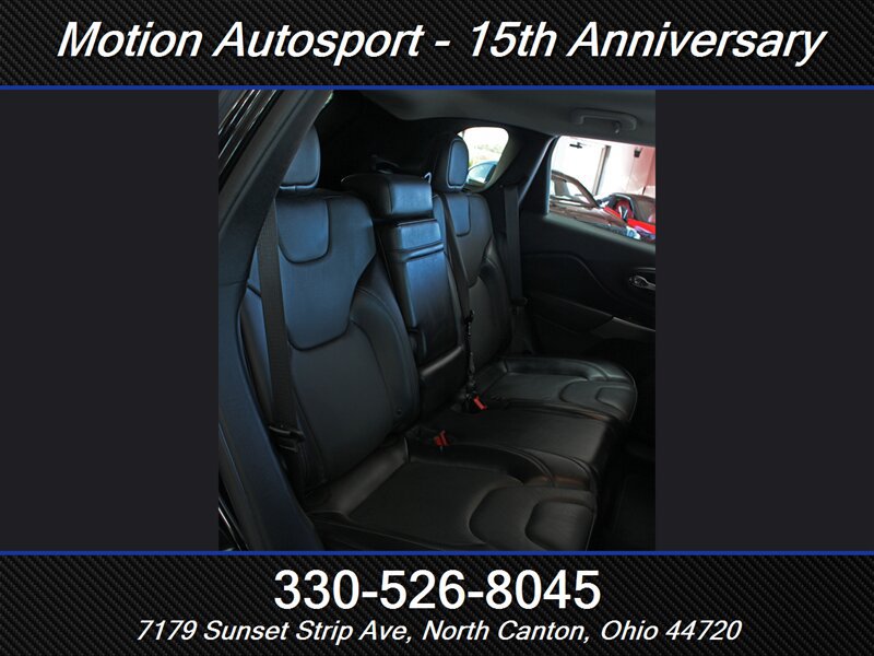 Used 2019 Jeep Cherokee Limited AWD/4WD image 34