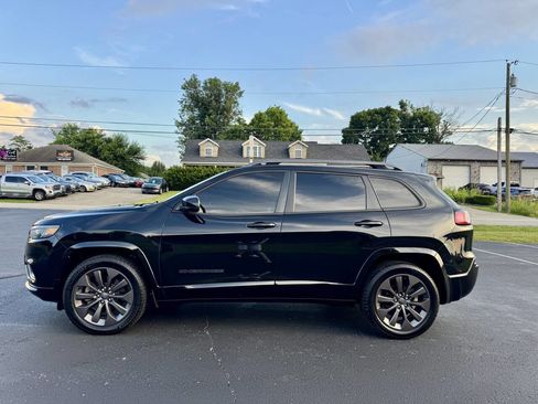 Used 2019 Jeep Cherokee High Altitude image 2