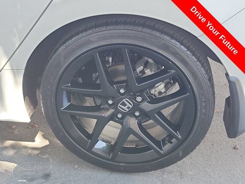 Used 2023 Honda Civic Sport image 26