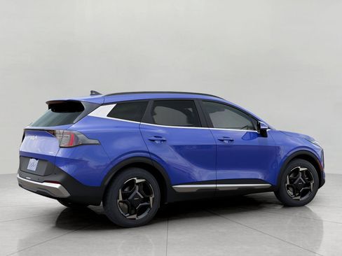 New 2026 Kia Sportage EX image 6