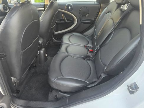 Used 2012 MINI Cooper Countryman FWD image 10