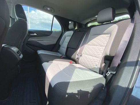 Used 2020 Chevrolet Equinox LS FWD image 15