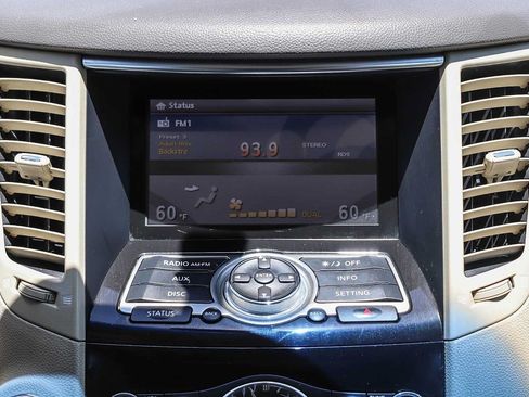 Used 2016 INFINITI QX70 2WD image 14
