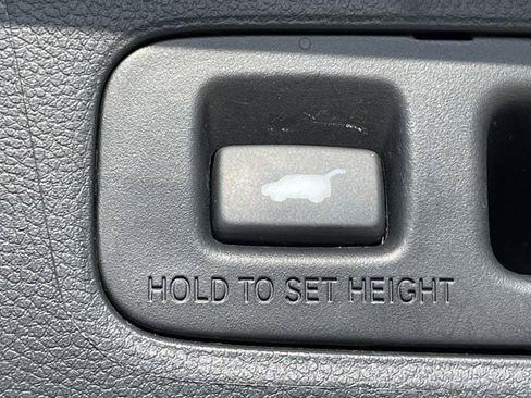 Used 2025 Honda CR-V EX-L image 28