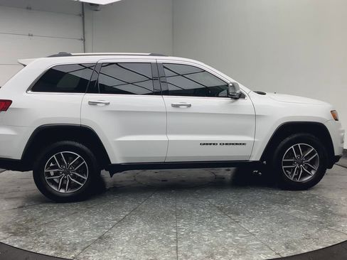 Used 2020 Jeep Grand Cherokee Limited image 40