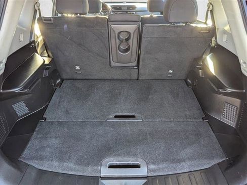 Used 2020 Nissan Rogue S image 6