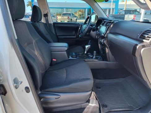 Used 2022 Toyota 4Runner TRD Off-Road image 12