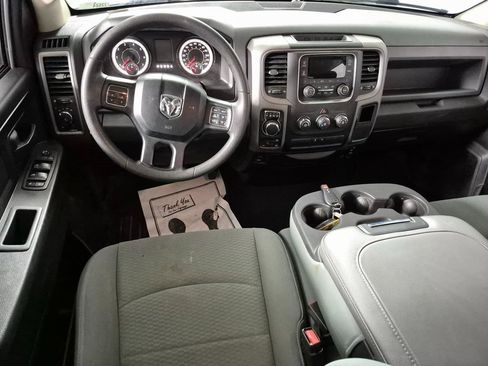 Used 2019 RAM 1500 Express image 2
