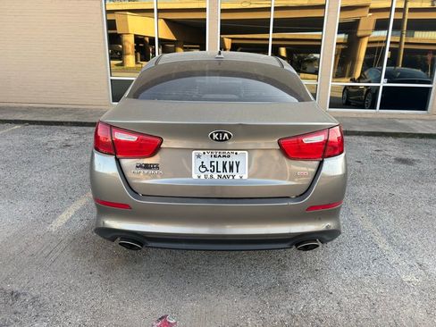 Used 2015 Kia Optima LX image 12
