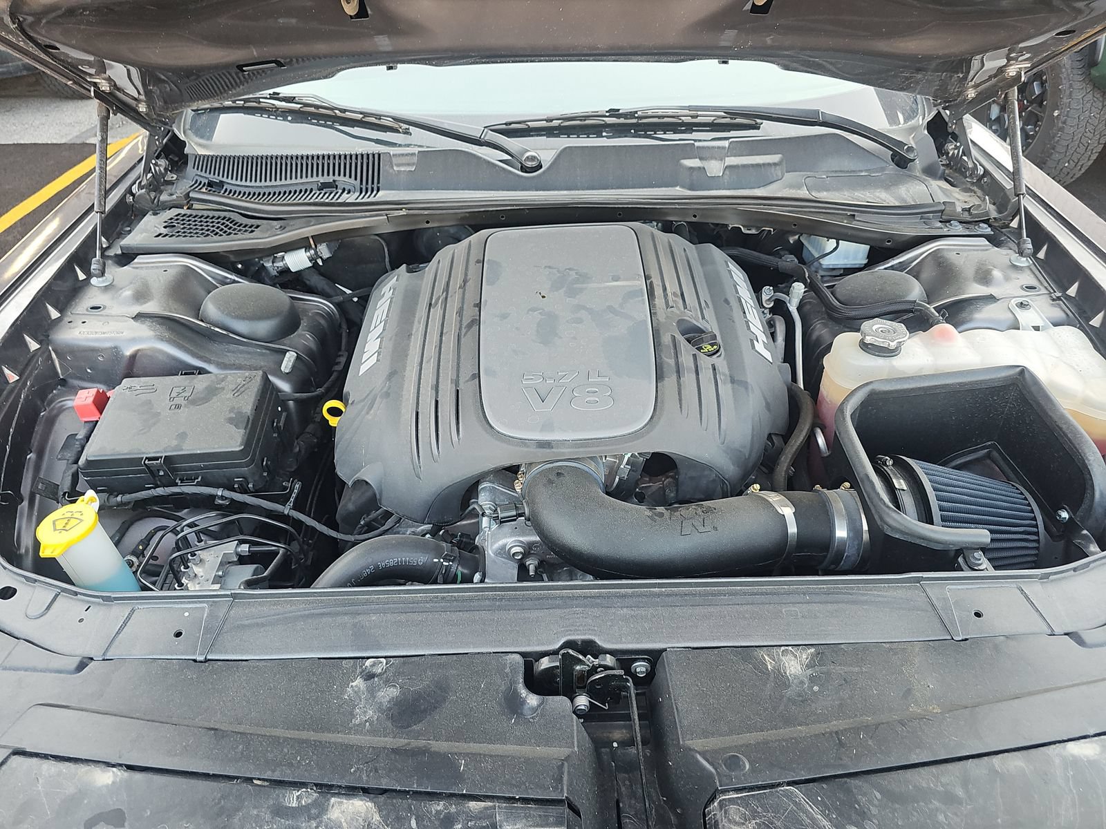 Used 2022 Dodge Challenger R/T w/ Blacktop Package RWD image 14