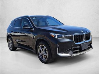 Used 2023 BMW X1 xDrive28i video 3