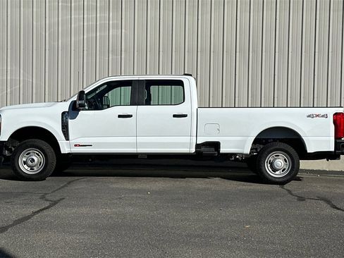 Used 2024 Ford F350 XL image 8