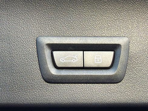 New 2026 BMW X3 xDrive30 w/ Premium Package image 12