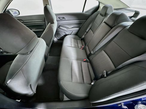 Used 2024 Nissan Altima 2.5 S FWD image 25