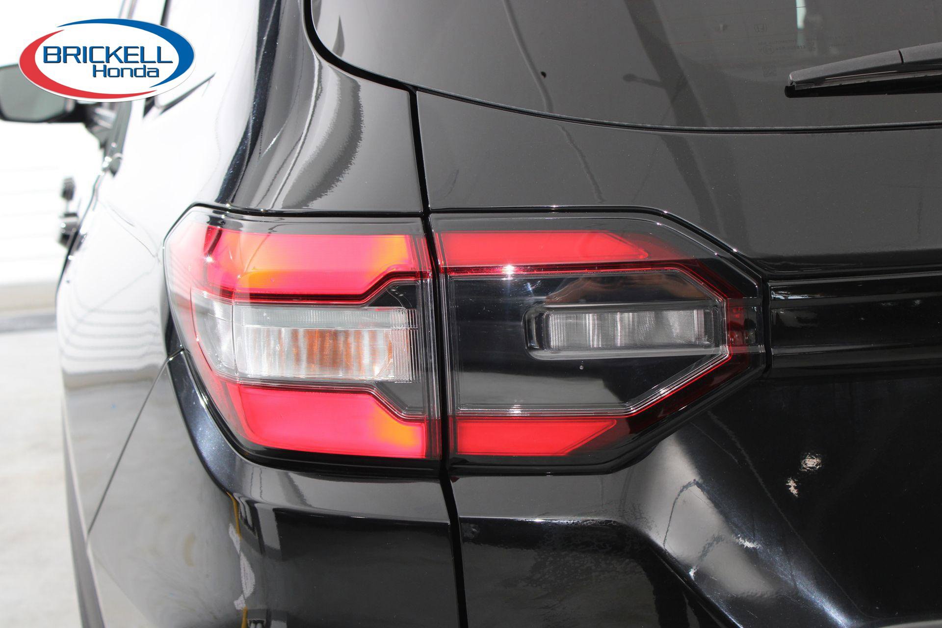 Certified 2023 Honda Pilot LX image 10