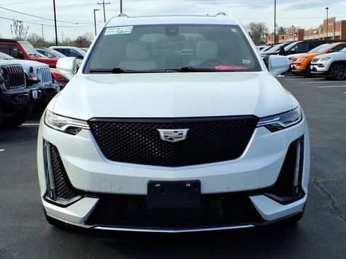 Used 2021 Cadillac XT6 Sport image 33