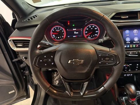 Used 2023 Chevrolet TrailBlazer RS w/ Sun and Liftgate Package image 12