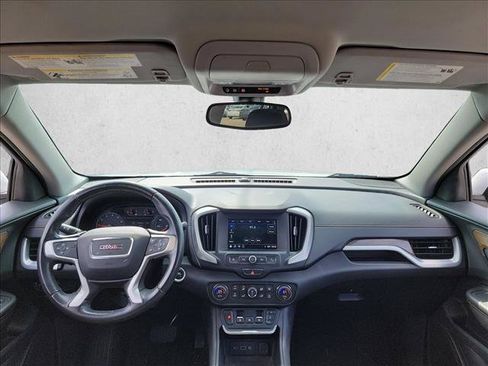 Used 2018 GMC Terrain SLE w/ Driver Convenience Package FWD image 12