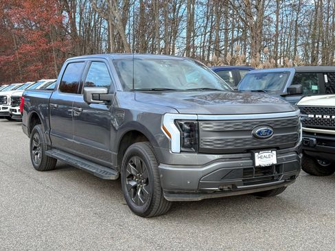 Certified 2022 Ford F150 Lightning Lariat image 1