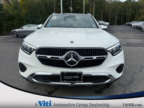Certified 2024 Mercedes-Benz GLC 300 4MATIC image 3