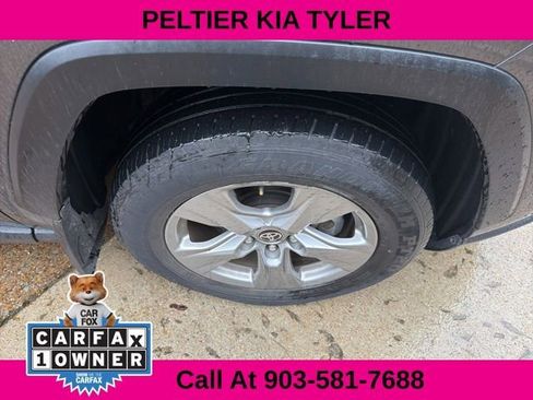 Used 2024 Toyota RAV4 XLE w/ Convenience Package FWD image 16