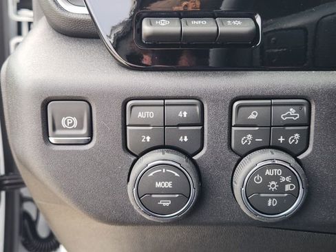 New 2026 Chevrolet Silverado 2500 LTZ w/ LTZ Premium Package image 14