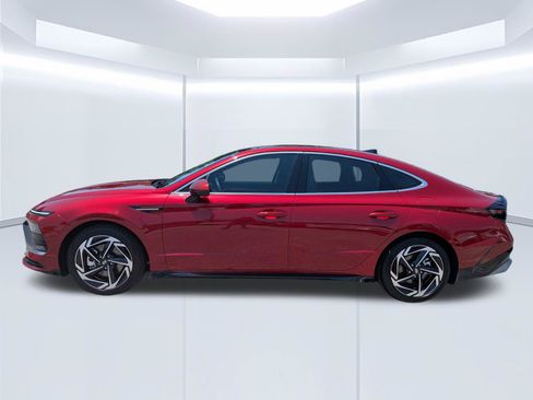 Certified 2025 Hyundai Sonata SEL FWD image 7