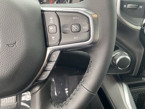 New 2026 RAM 1500 4x4 Crew Cab image 18