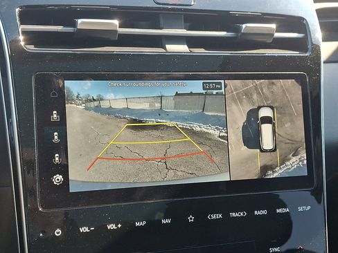 Certified 2023 Hyundai Tucson Limited image 24