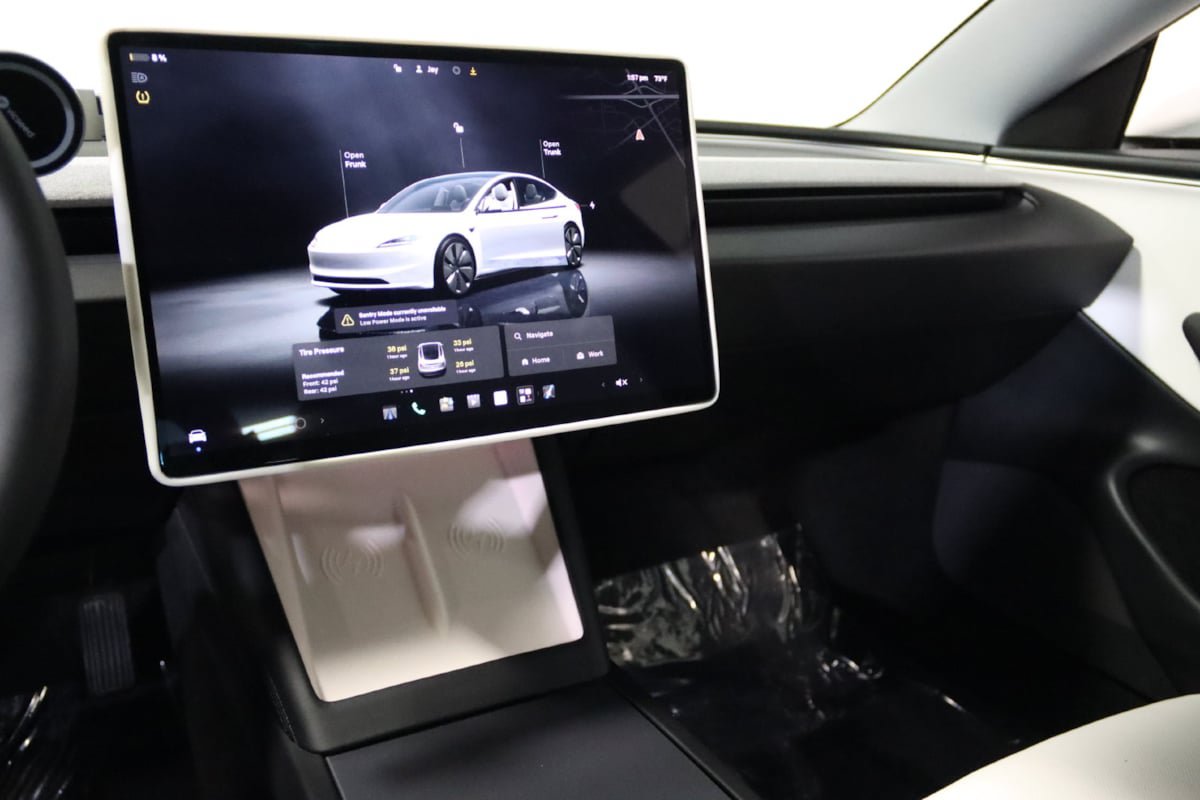 Used 2025 Tesla Model 3 Long Range RWD image 41