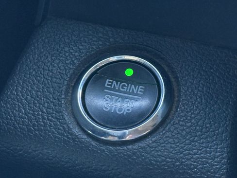Used 2018 Ford F150 Lariat AWD/4WD image 29