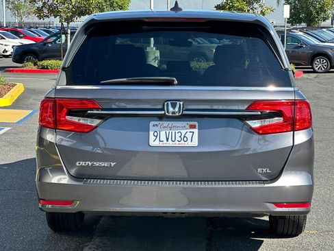 Used 2024 Honda Odyssey EX-L image 5