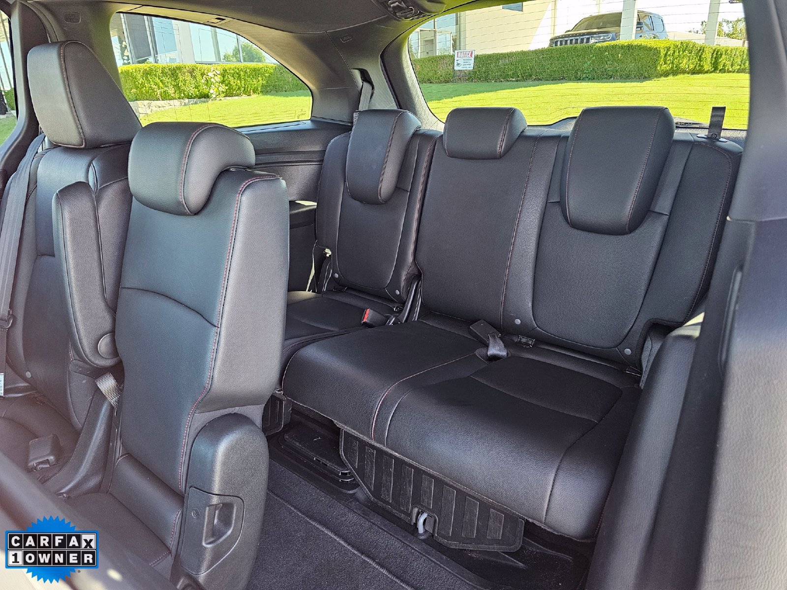 Used 2025 Honda Odyssey Sport-L image 32