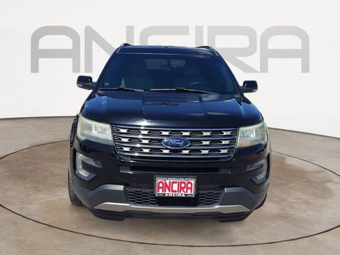Used 2016 Ford Explorer XLT w/ Equipment Group 202A FWD image 5