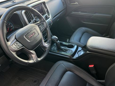 Used 2022 GMC Canyon AT4 w/ Trailering Package AWD/4WD image 10