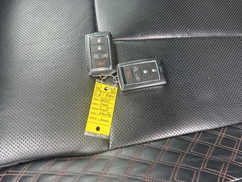 Used 2022 Jeep Grand Cherokee Summit w/ Adv Protech Group IV image 38