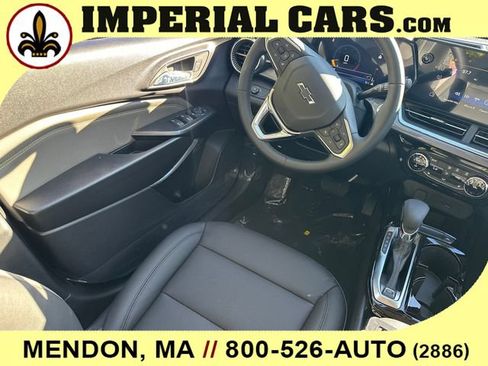 New 2026 Chevrolet Trax ACTIV w/ Driver Confidence Package FWD image 18