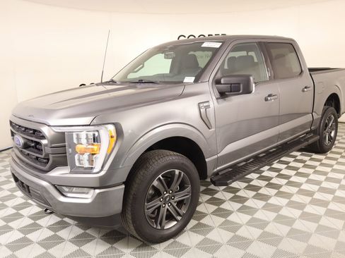 Used 2023 Ford F150 XLT w/ Equipment Group 302A High image 12