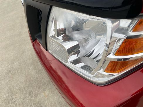 Used 2019 Nissan Frontier PRO-4X image 29