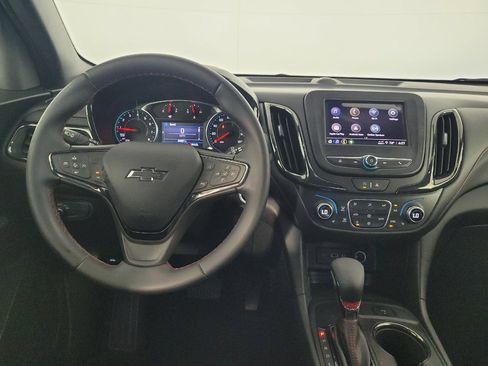 Used 2023 Chevrolet Equinox RS FWD image 22