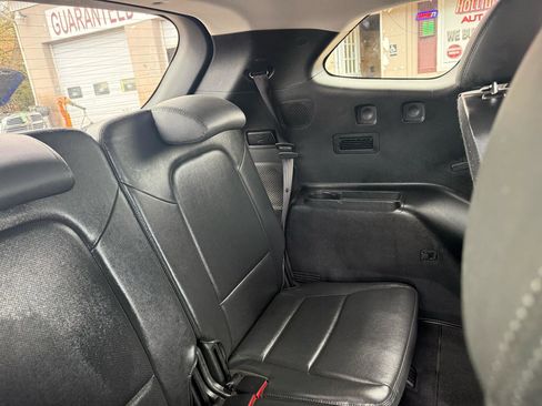 Used 2018 Hyundai Santa Fe Limited image 59