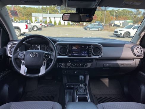 Certified 2023 Toyota Tacoma SR5 image 8