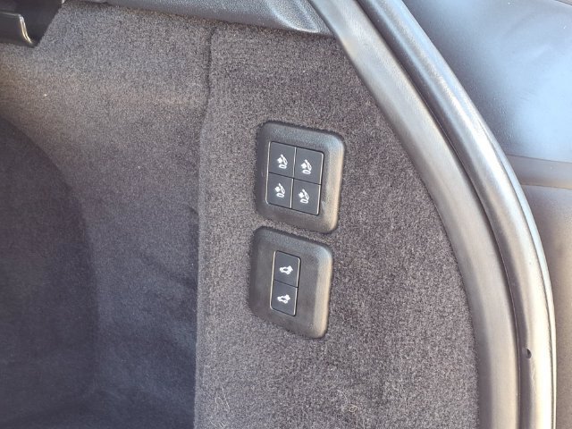 Used 2018 Land Rover Range Rover Sport HSE AWD/4WD image 9