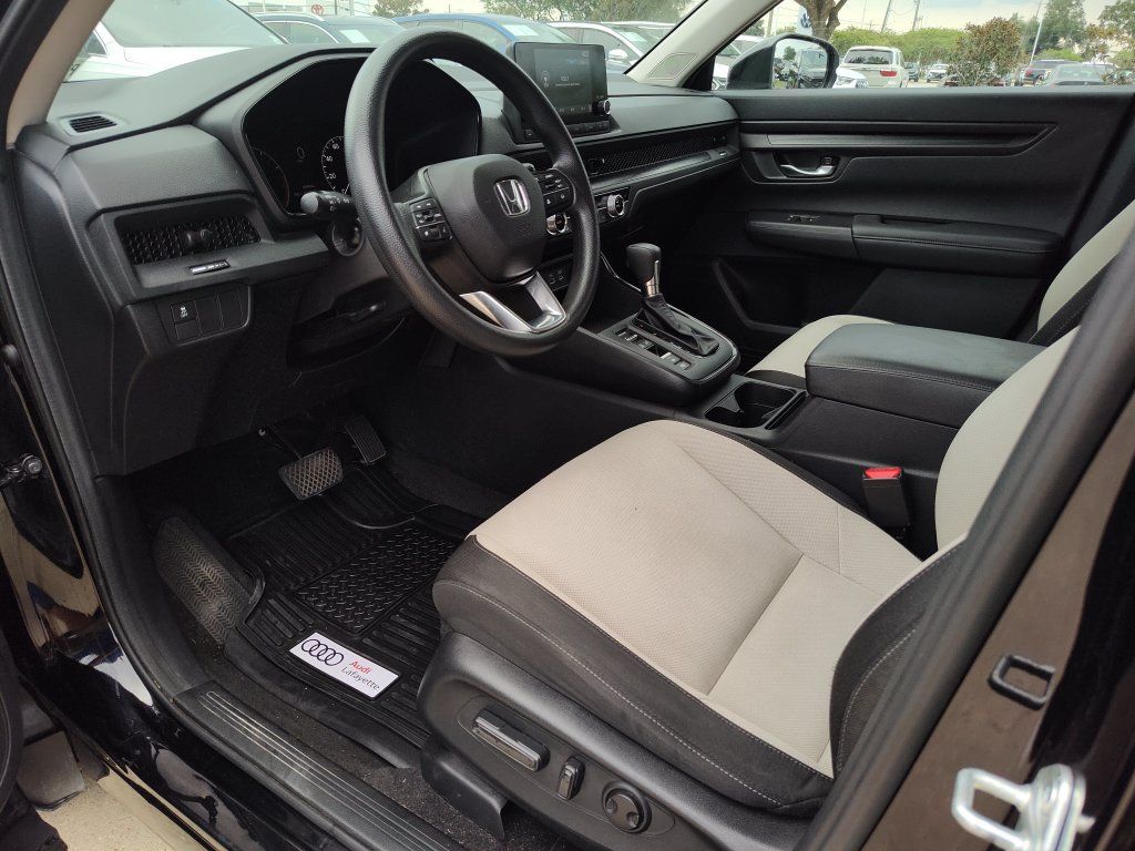 Used 2023 Honda CR-V EX image 2