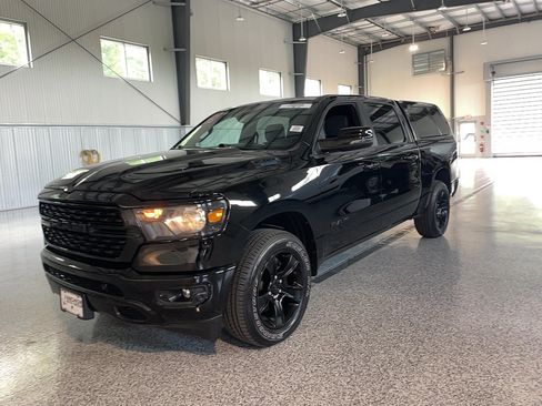 Used 2023 RAM 1500 Big Horn AWD/4WD image 3