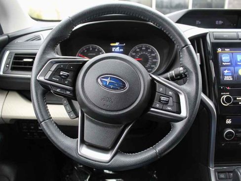 Used 2020 Subaru Ascent Premium w/ Convenience Package image 16