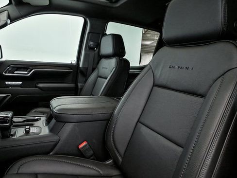 New 2026 GMC Sierra 1500 Denali w/ Denali Reserve Package image 7
