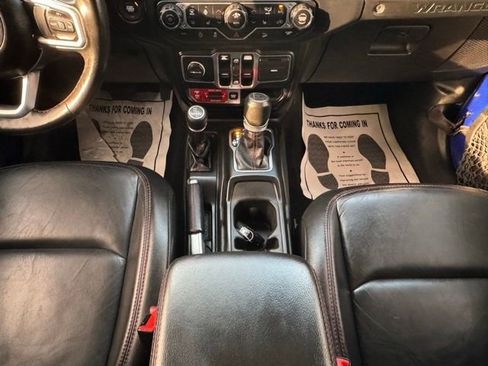 Used 2019 Jeep Wrangler Unlimited Rubicon w/ Uconnect 4C Nav & Sound Group AWD/4WD image 20